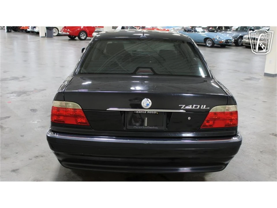 2001 BMW E38 7 Series - Image 30 of 31