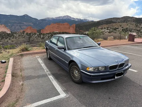 2001 BMW 750iL E38