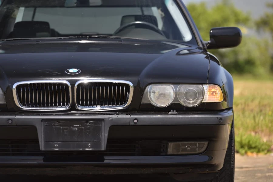 2001 BMW E38 750i & 750iL Sedan - Image 14 of 31