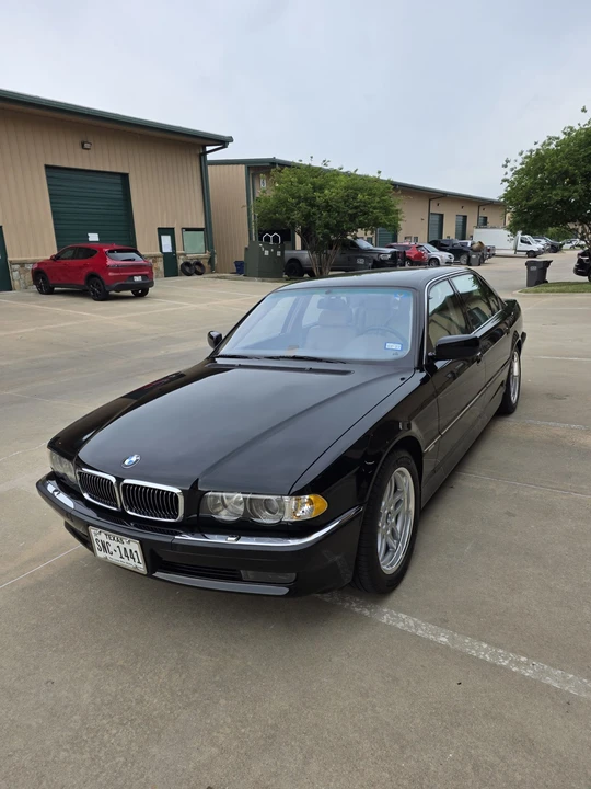 2001 BMW E38 750i & 750iL Sedan - Image 4 of 31