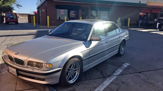 2001 BMW 750iL