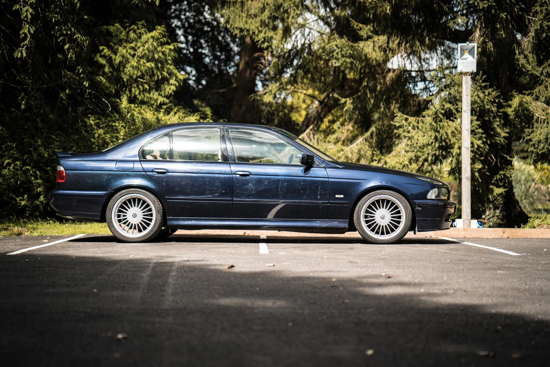 2001 BMW Alpina B10 - Image 24 of 31
