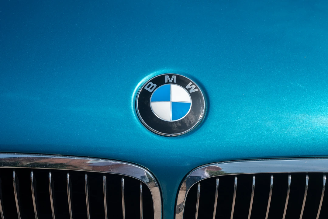 2001 BMW Alpina B3 - Image 10 of 31