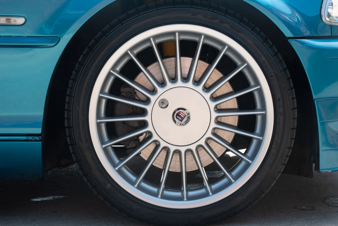 2001 BMW Alpina B3 - Image 13 of 31