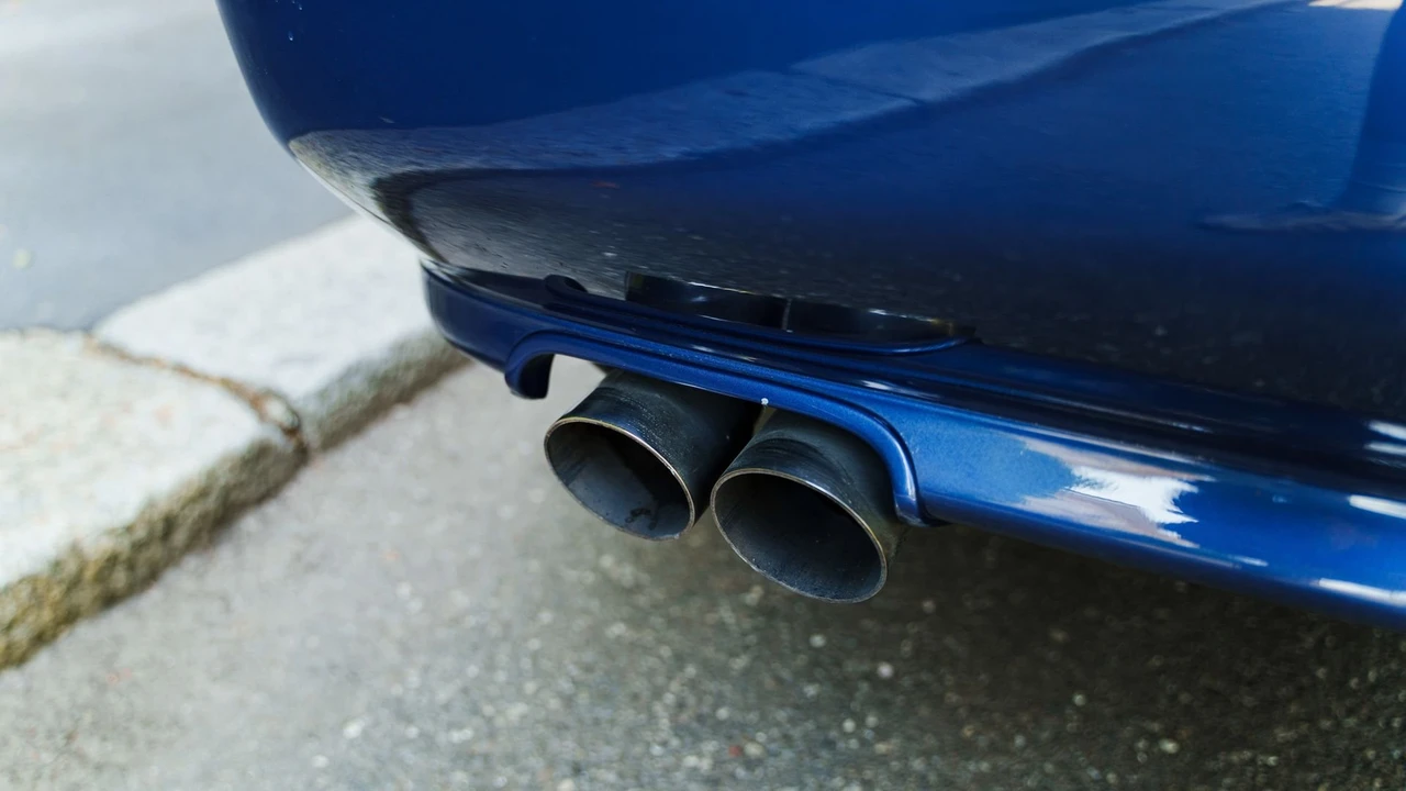 2001 BMW Alpina B10 - Image 19 of 31