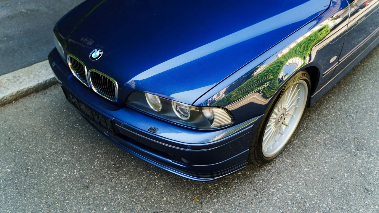 2001 BMW Alpina B10 - Image 23 of 31
