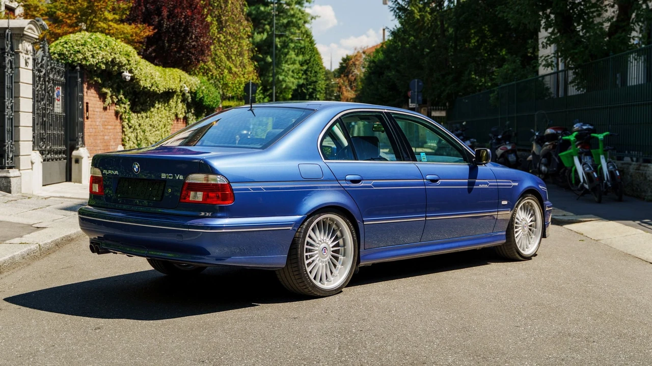2001 BMW Alpina B10 - Image 4 of 31