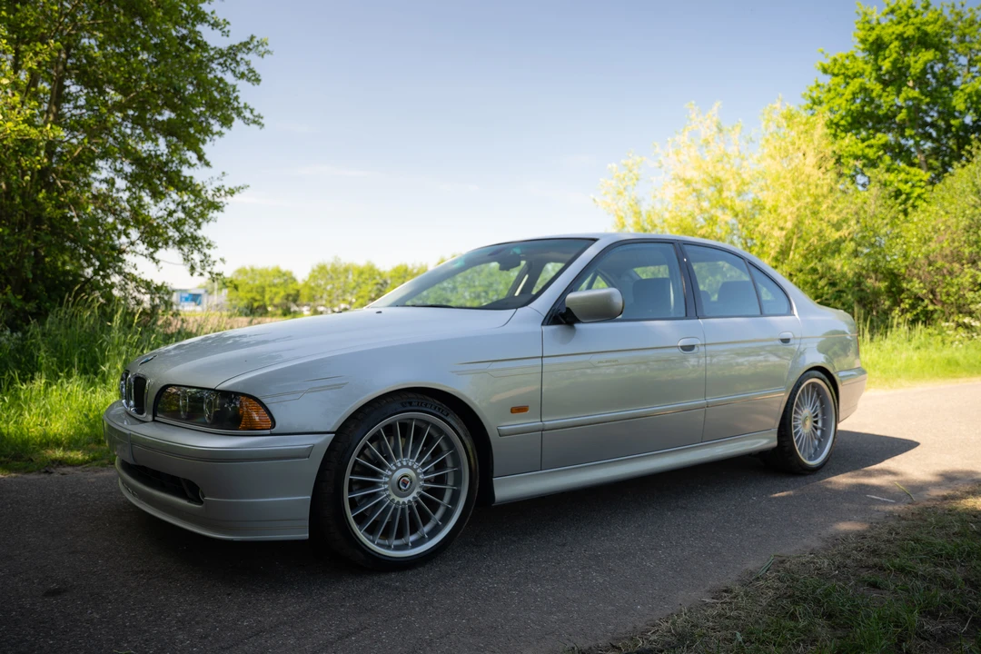 2001 BMW Alpina B10 - Image 10 of 31