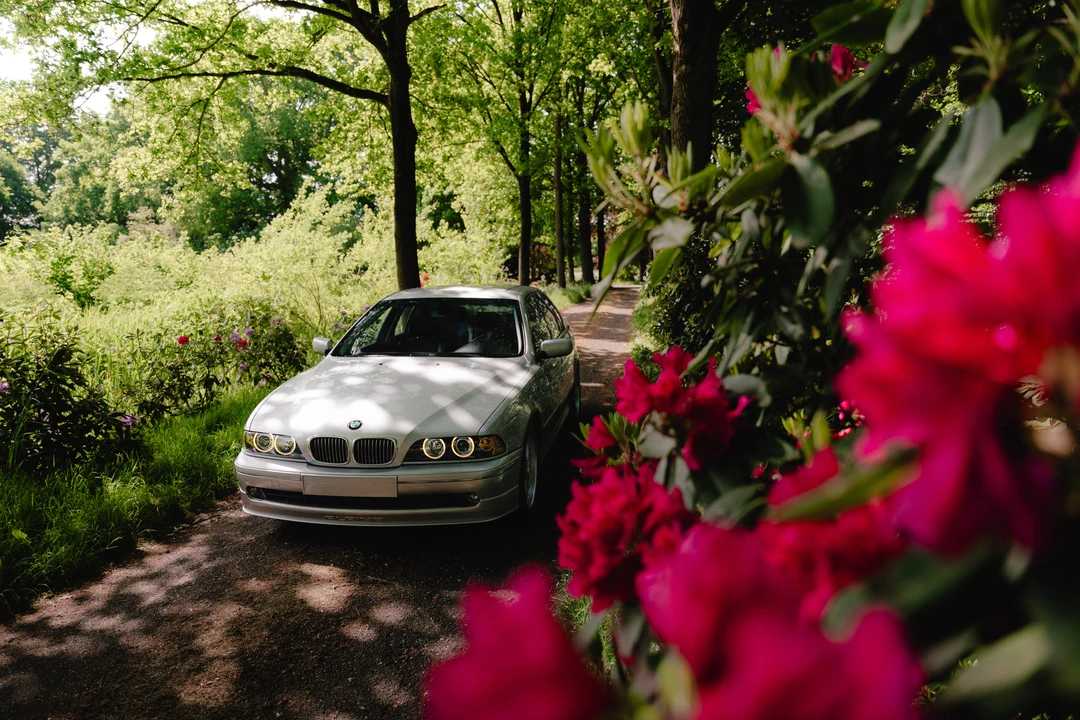 2001 BMW Alpina B10 - Image 9 of 31