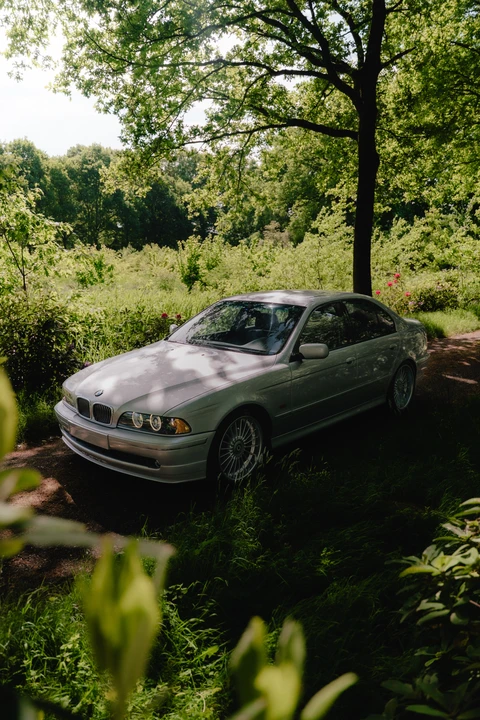 2001 BMW Alpina B10 - Image 30 of 31