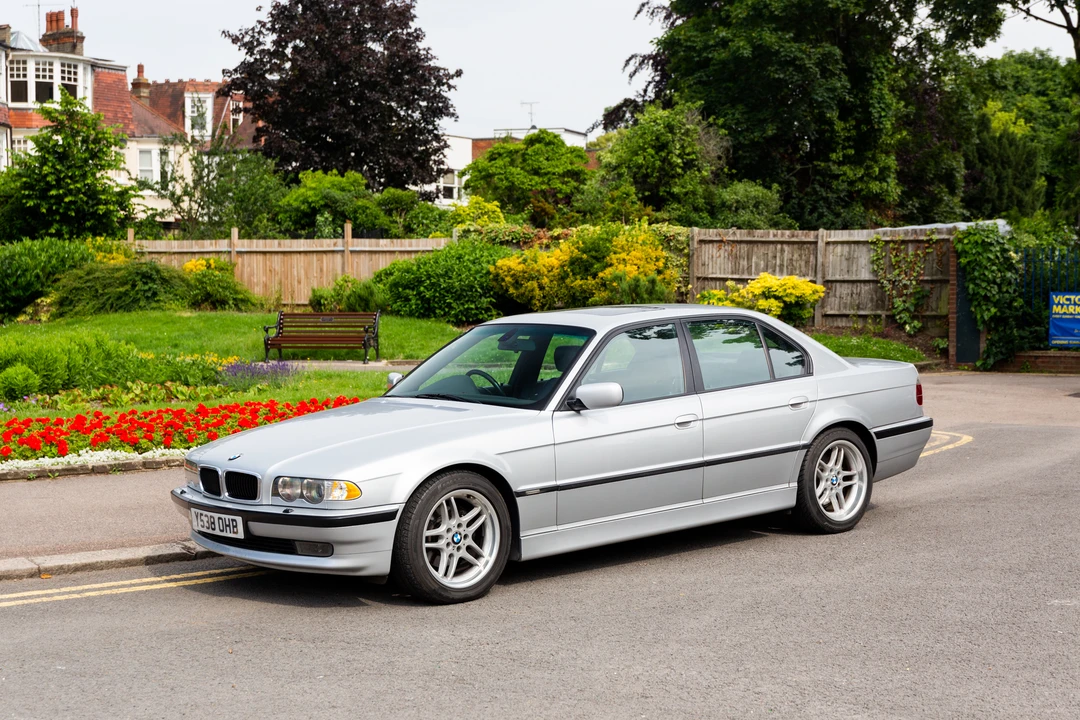 2001 BMW E38 7 Series - Image 11 of 31