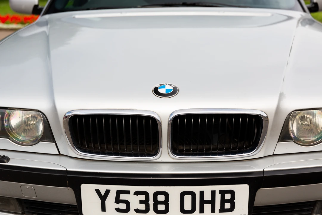 2001 BMW E38 7 Series - Image 30 of 31