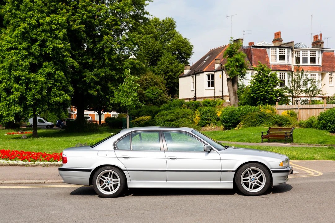 2001 BMW E38 7 Series - Image 6 of 31