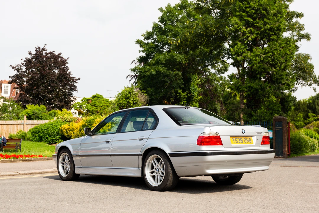 2001 BMW E38 7 Series - Image 3 of 31