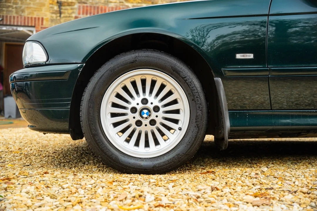 2001 BMW E39 5 Series - Image 27 of 30