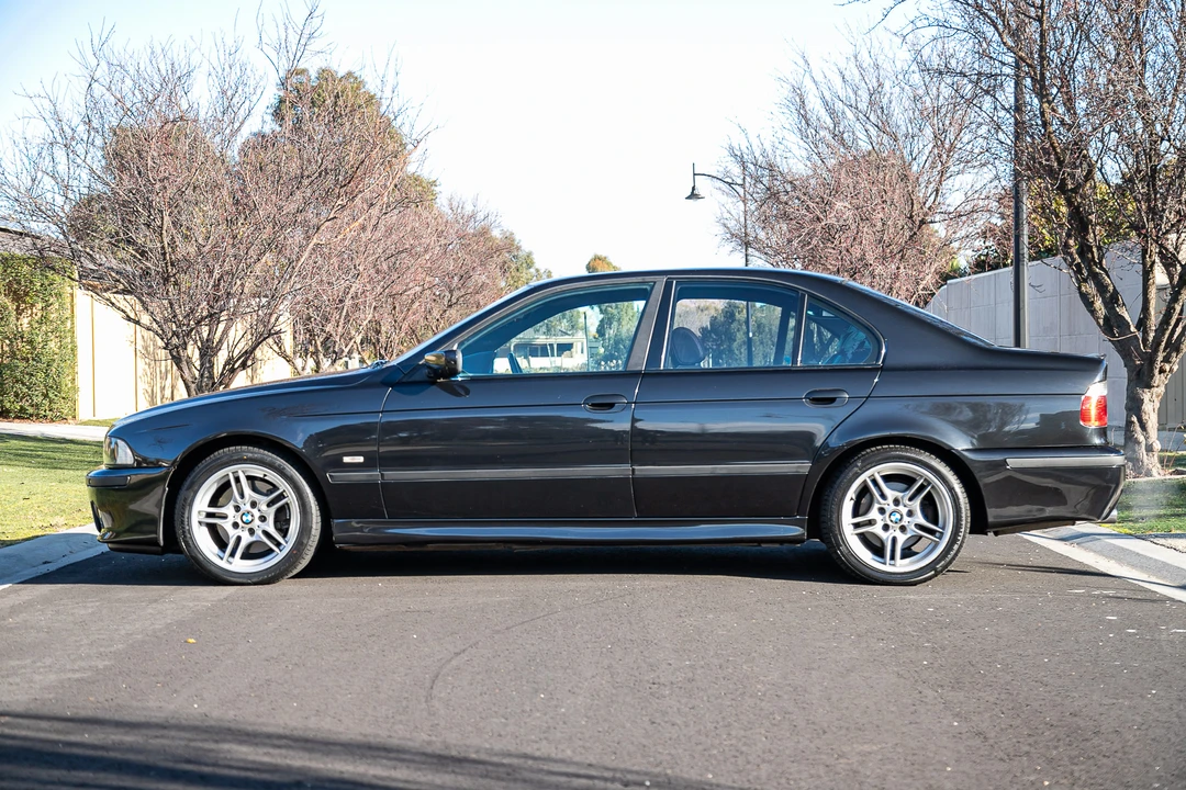 2001 BMW E39 5 Series - Image 5 of 31