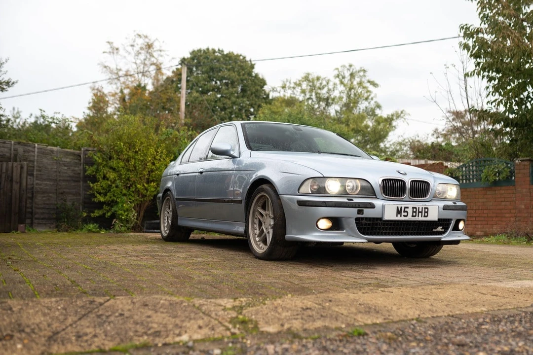 2001 BMW E39 M5 - Image 2 of 30
