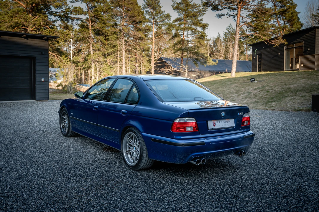 2001 BMW E39 M5 - Image 14 of 31