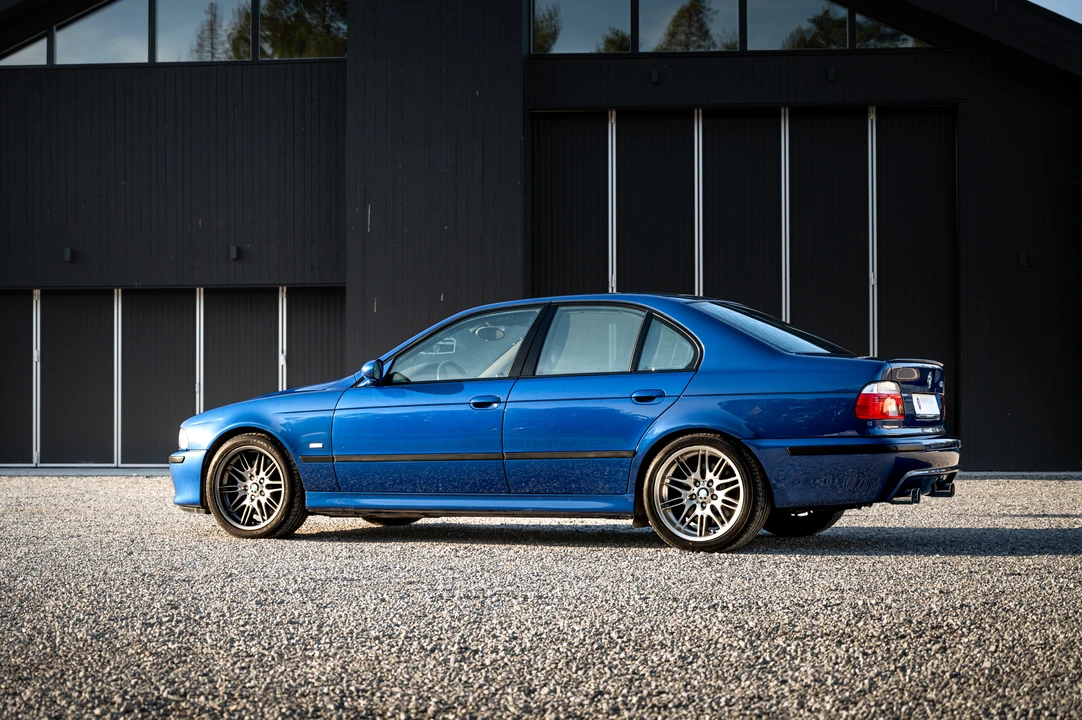 2001 BMW E39 M5 - Image 18 of 31