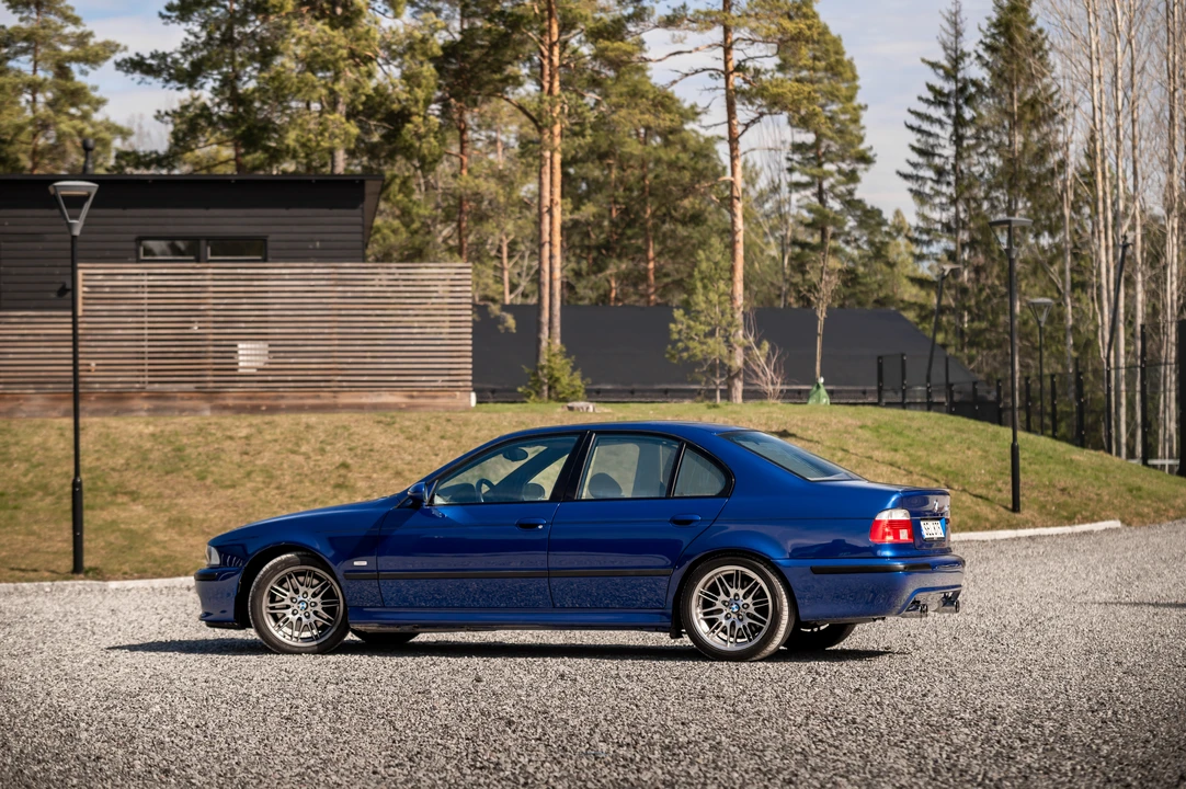 2001 BMW E39 M5 - Image 3 of 31