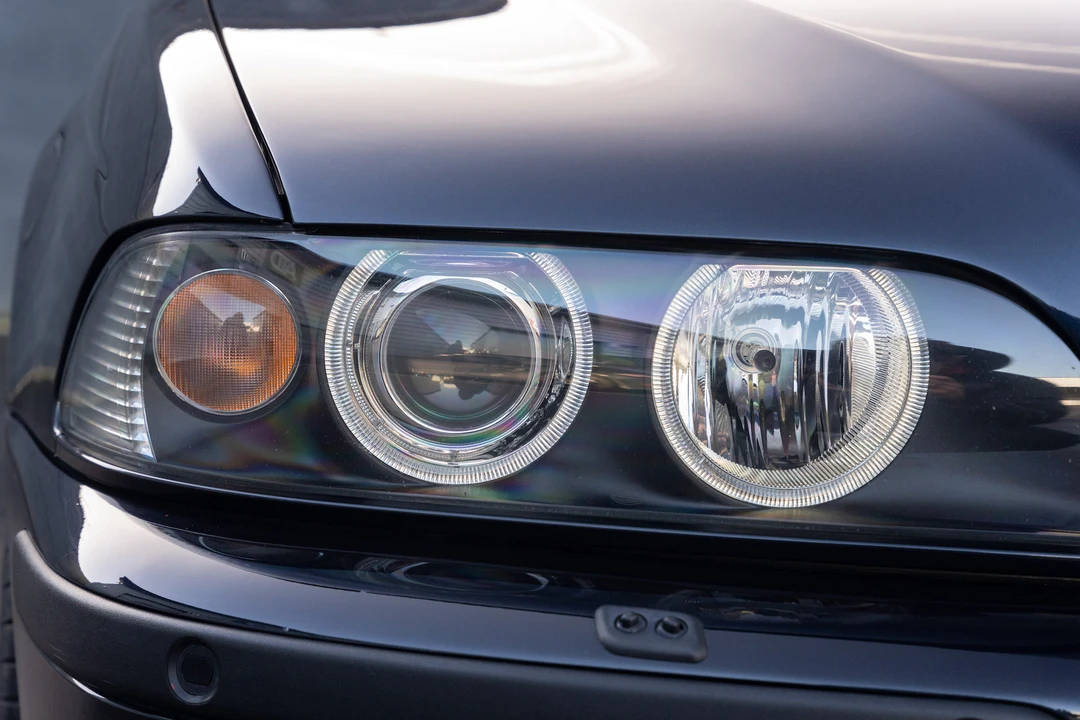 2001 BMW E39 M5 - Image 28 of 31