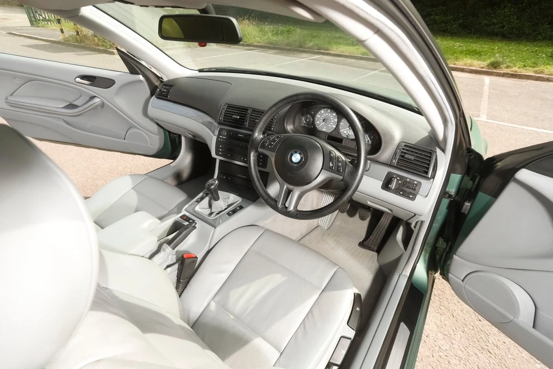 2001 BMW E46 3 Series - Image 16 of 30