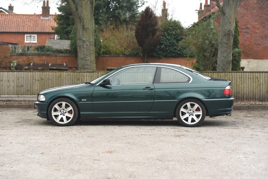 2001 BMW E46 330i & 330Ci - Image 14 of 30