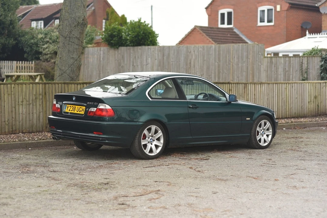 2001 BMW E46 330i & 330Ci - Image 22 of 30