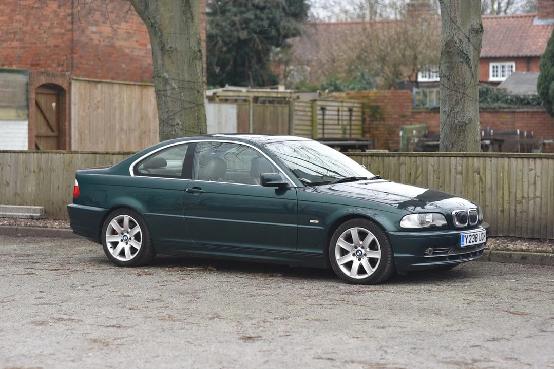 2001 BMW E46 330i & 330Ci - Image 8 of 30