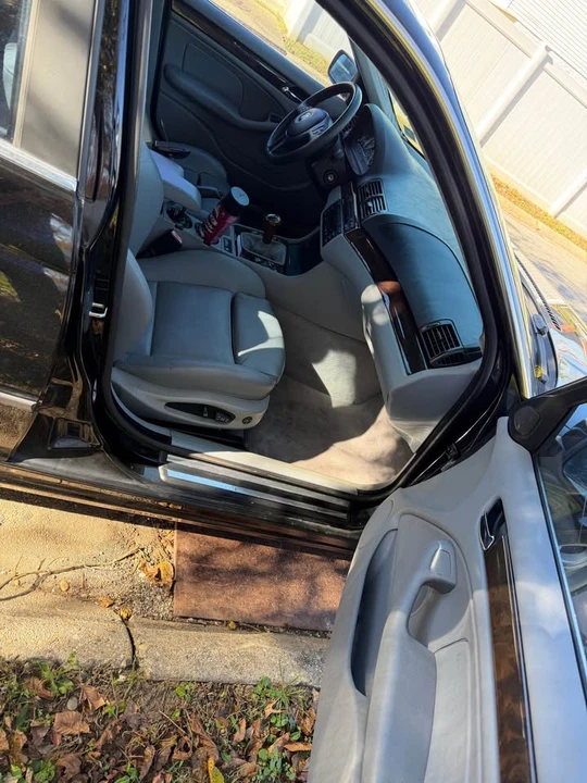 2001 BMW E46 330i & 330Ci - Image 12 of 14