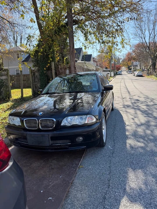 2001 BMW E46 330i & 330Ci - Image 2 of 14