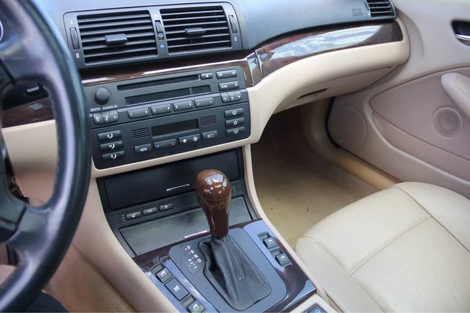 2001 BMW E46 330i & 330Ci - Image 9 of 10