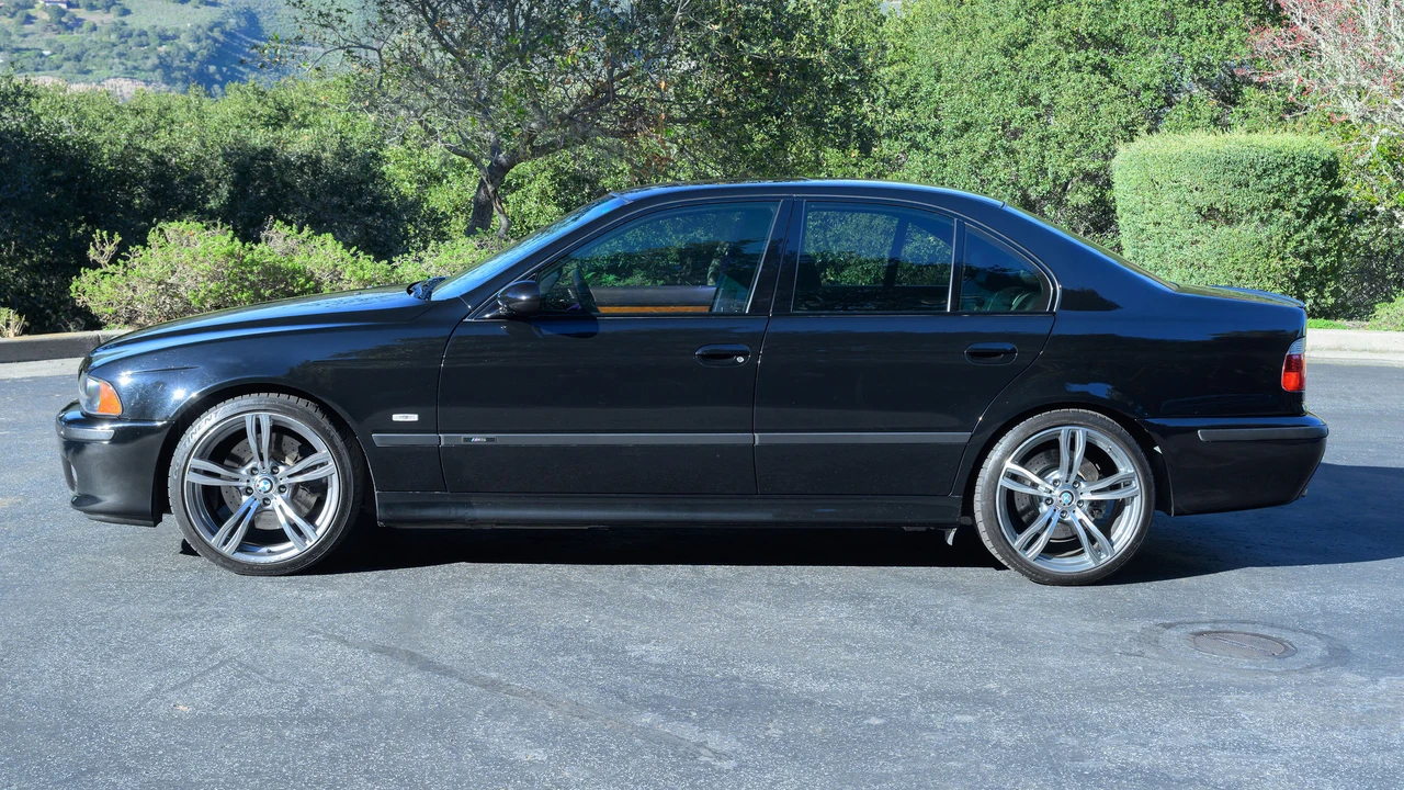 2001 BMW E39 M5 - Image 2 of 6