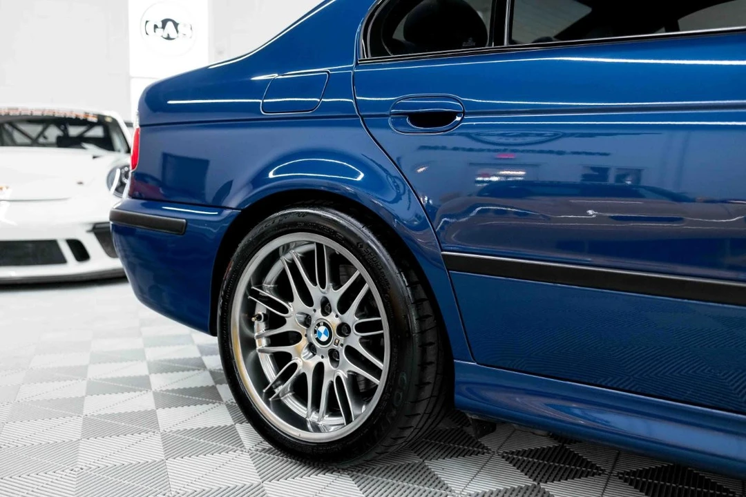 2001 BMW E39 M5 - Image 20 of 31