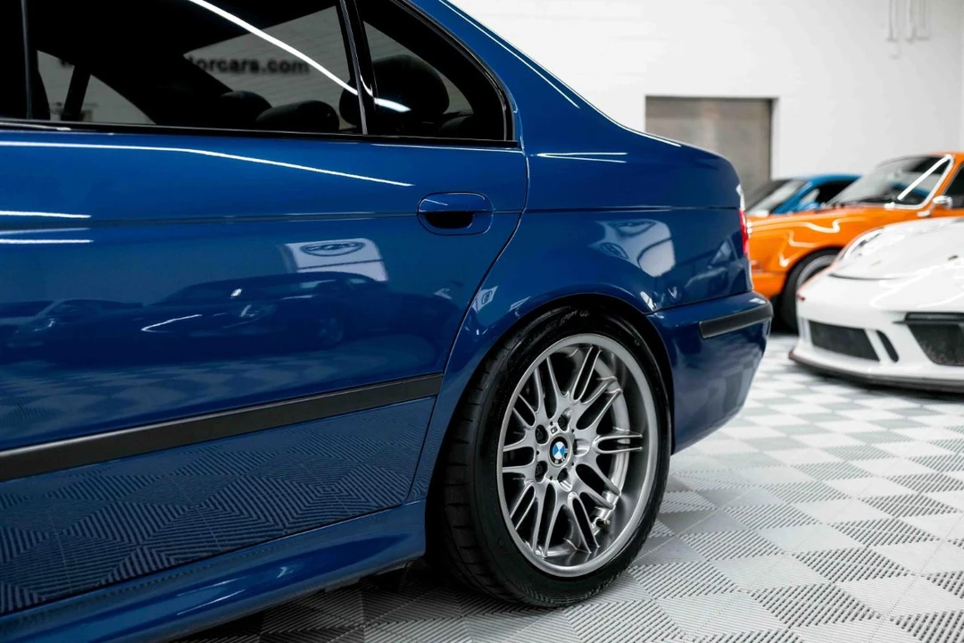 2001 BMW E39 M5 - Image 28 of 31