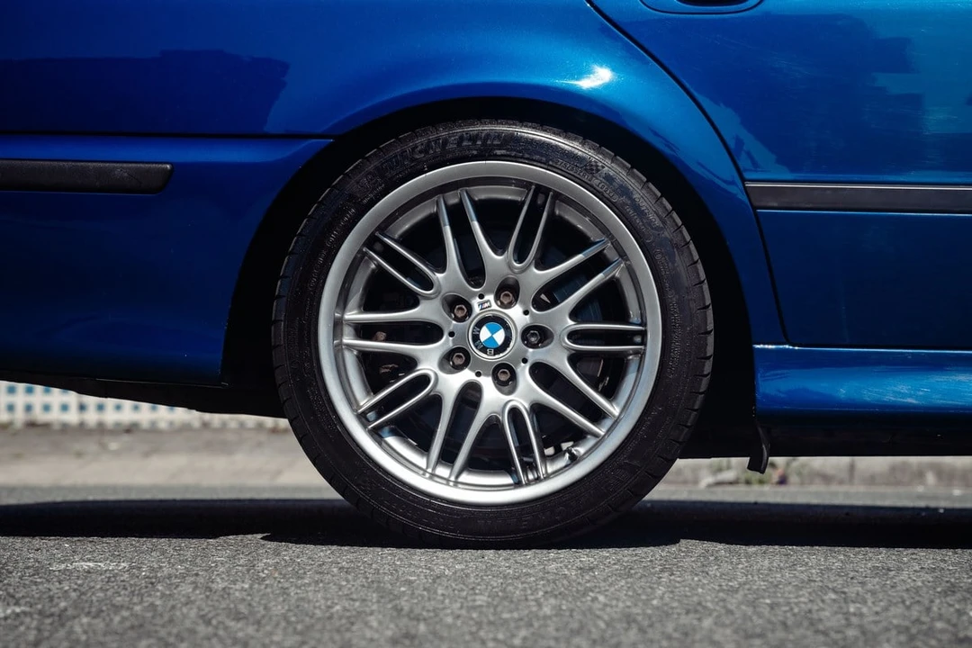2001 BMW E39 M5 - Image 25 of 30