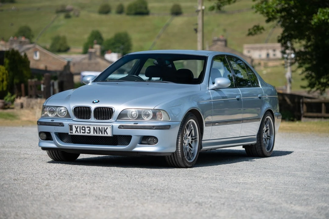 2001 BMW E39 M5 - Image 2 of 30