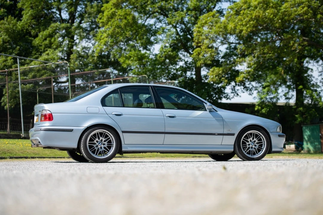 2001 BMW E39 M5 - Image 11 of 30
