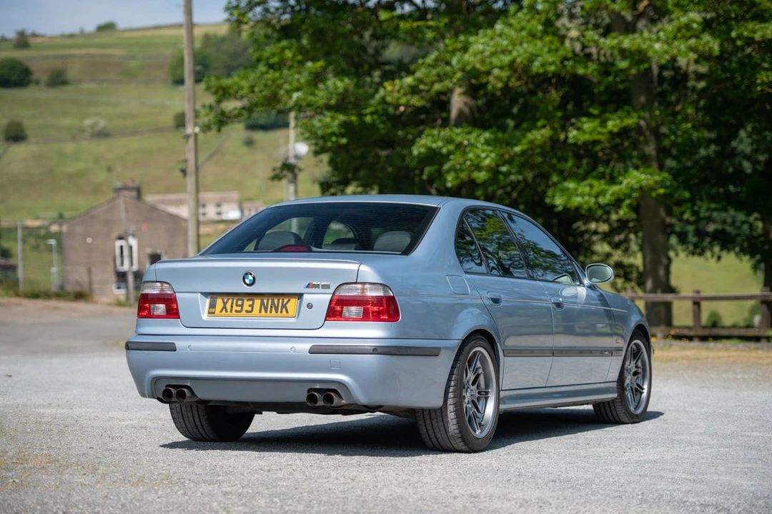 2001 BMW E39 M5 - Image 18 of 30