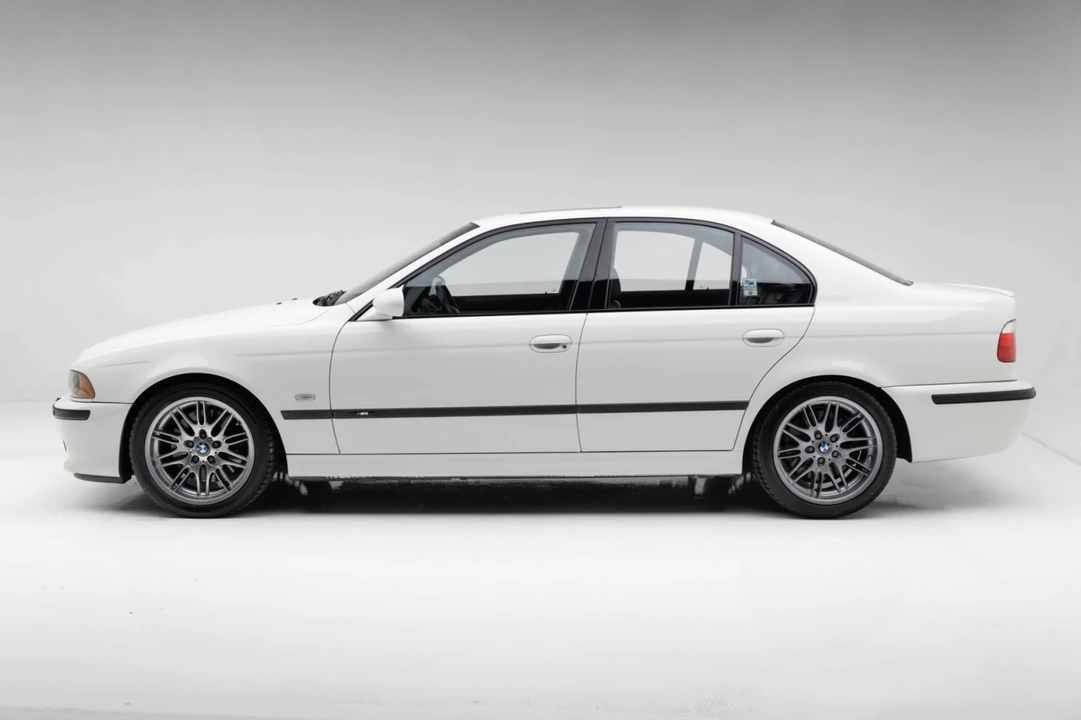 2001 BMW E39 M5 - Image 15 of 31