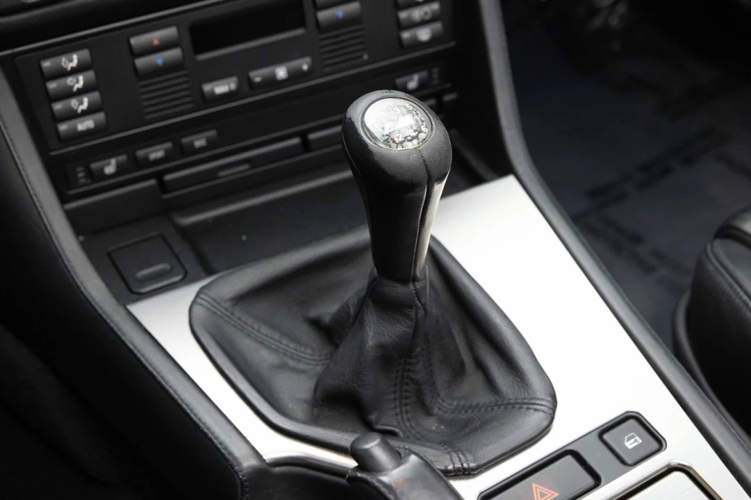 2001 BMW E39 M5 - Image 14 of 21