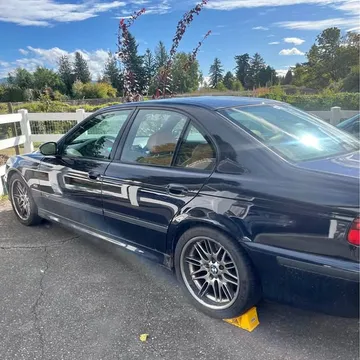 2001 BMW M5