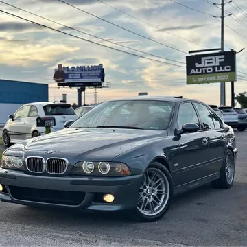 2001 BMW M5