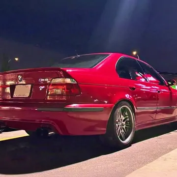 2001 BMW M5