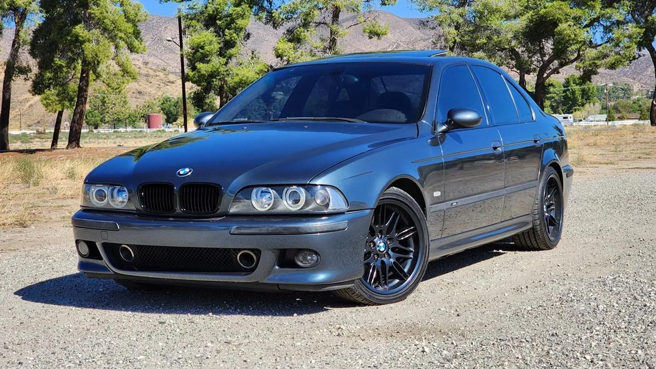 2001 BMW E39 M5 - Image 5 of 19