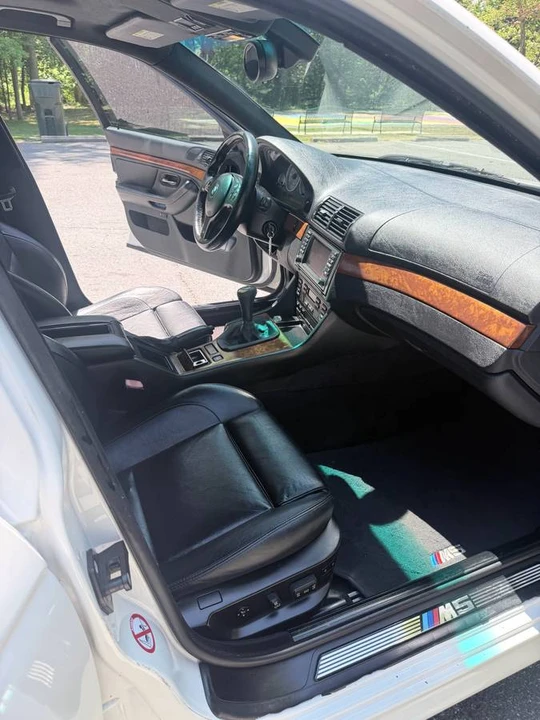 2001 BMW E39 M5 - Image 9 of 23