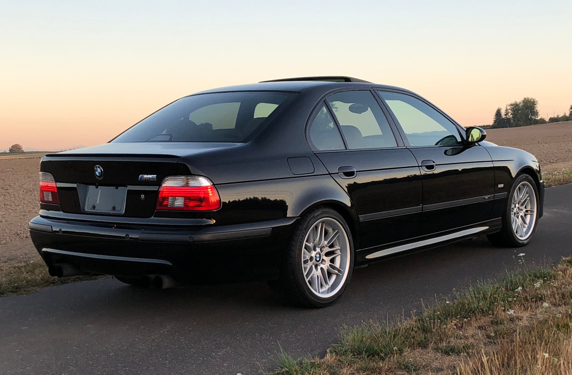 2001 BMW M5