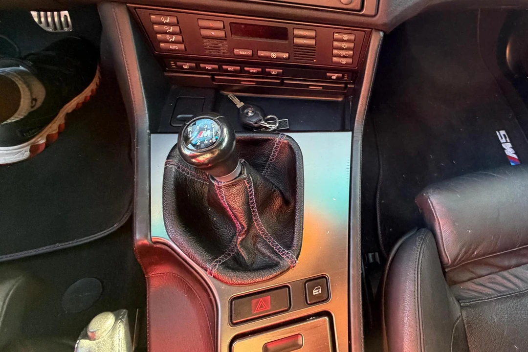 2001 BMW E39 M5 - Image 19 of 31