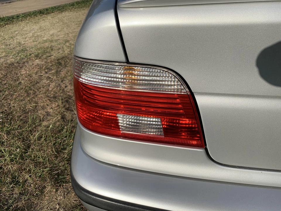 2001 BMW E39 M5 - Image 14 of 31