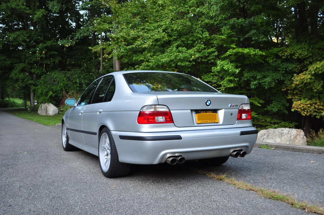2001 BMW E39 M5 - Image 16 of 31